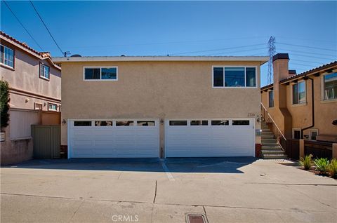 Tiny photo for 2720 27201/2 Carnegie Lane, Redondo Beach, CA 90278 (MLS # SB25201137)