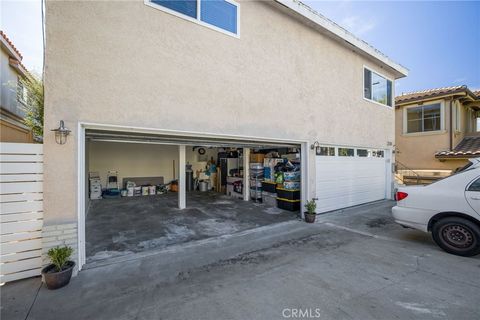 Tiny photo for 2720 27201/2 Carnegie Lane, Redondo Beach, CA 90278 (MLS # SB25201137)
