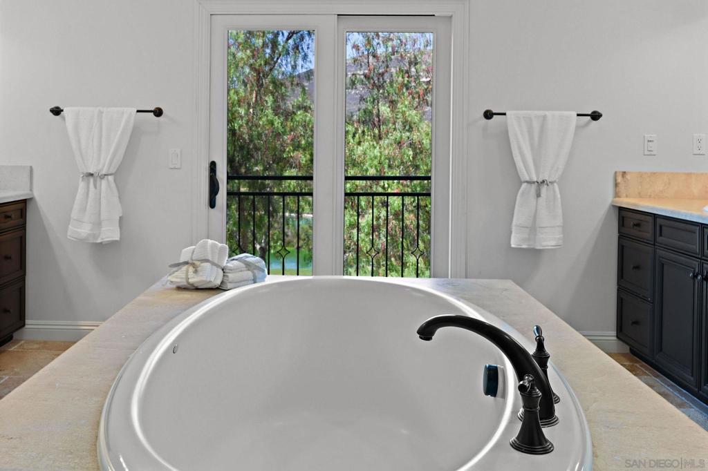 Rancho Santa Fe - Residential