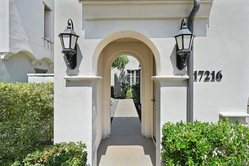 Rancho Santa Fe - Residential