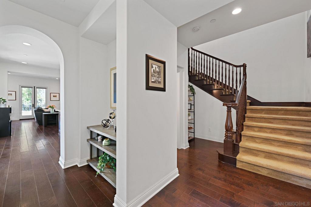 Rancho Santa Fe - Residential