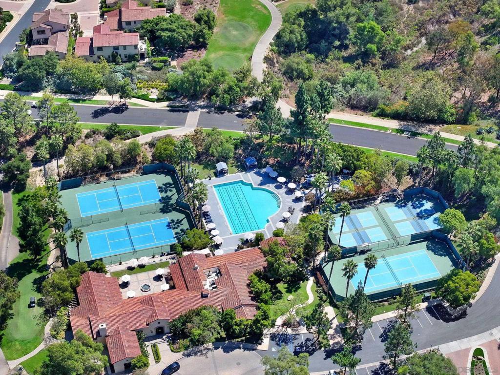 Rancho Santa Fe - Residential
