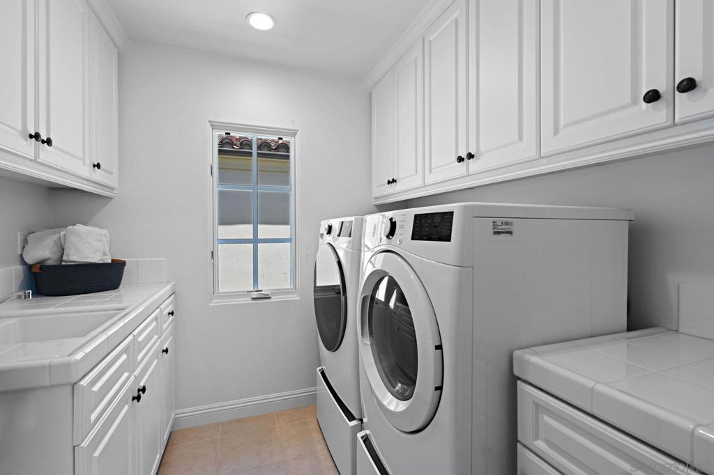 Rancho Santa Fe - Residential