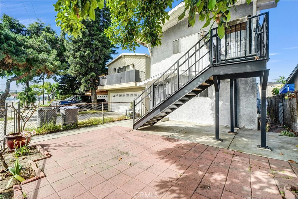 21109 S Santa Fe Ave