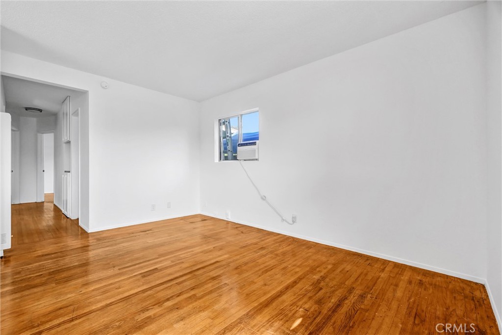 21109 S Santa Fe Ave