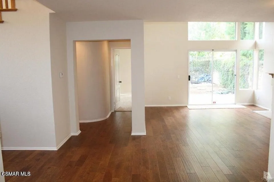 Simi Valley, California 93065, United States, 3 Bedrooms Bedrooms, ,3 BathroomsBathrooms,Residential,Active,235234