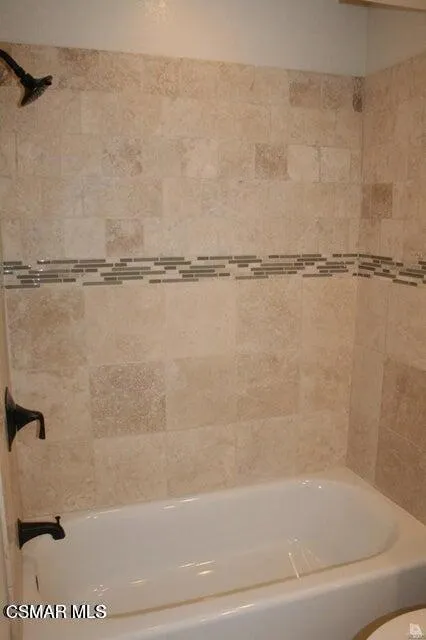 Simi Valley, California 93065, United States, 3 Bedrooms Bedrooms, ,3 BathroomsBathrooms,Residential,Active,235234