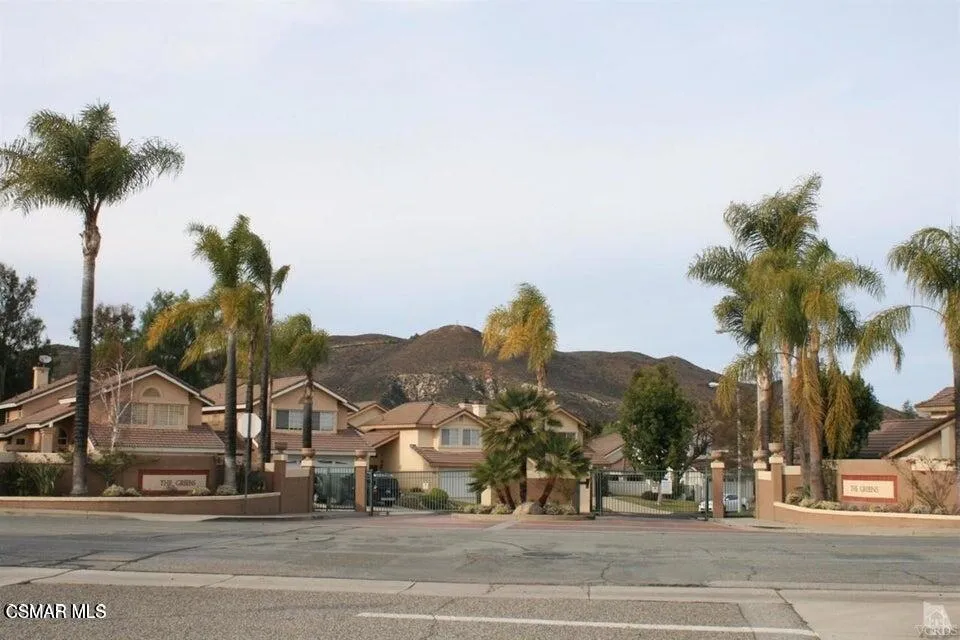 Simi Valley, California 93065, United States, 3 Bedrooms Bedrooms, ,3 BathroomsBathrooms,Residential,Active,235234