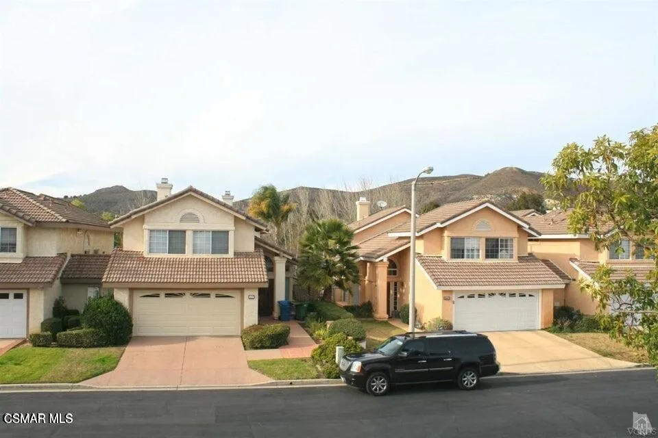 Simi Valley, California 93065, United States, 3 Bedrooms Bedrooms, ,3 BathroomsBathrooms,Residential,Active,235234