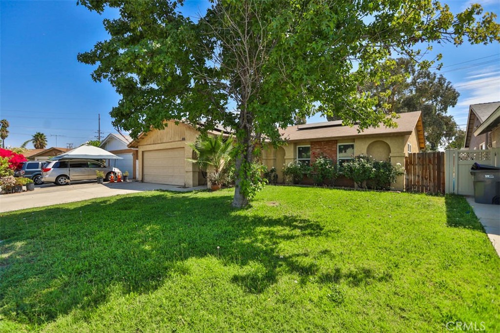 14830 Cliffrose Court