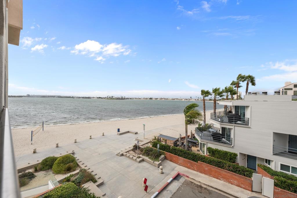 Pacific Beach - Residential