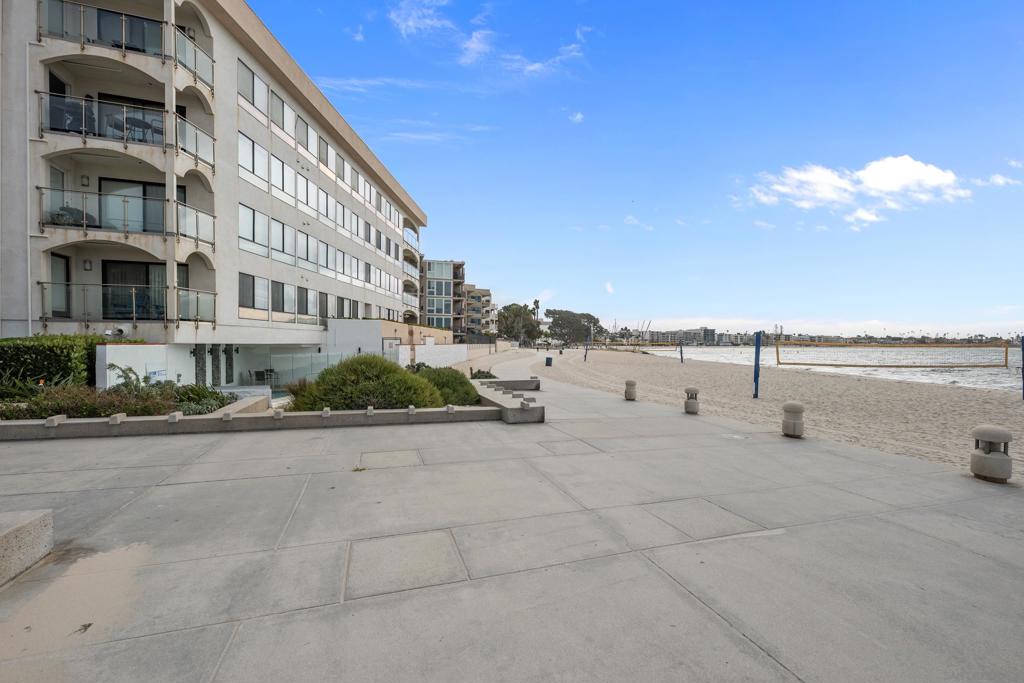 Pacific Beach - Residential