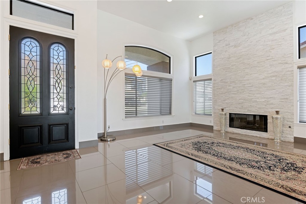Properties 4 17764 Sidwell