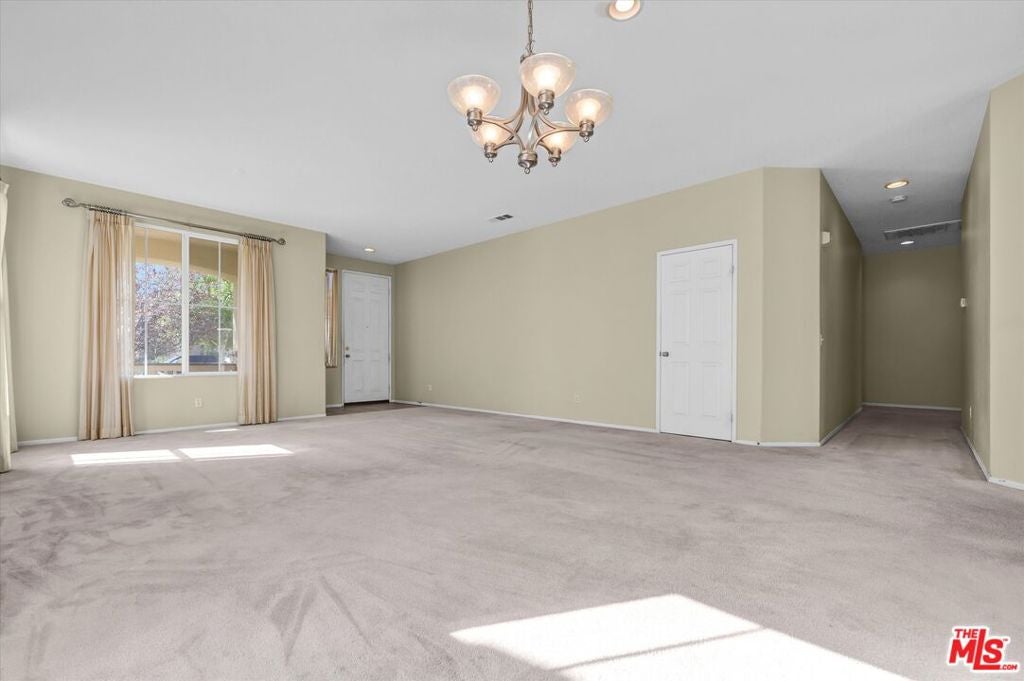 25832 Boulder Rock Place