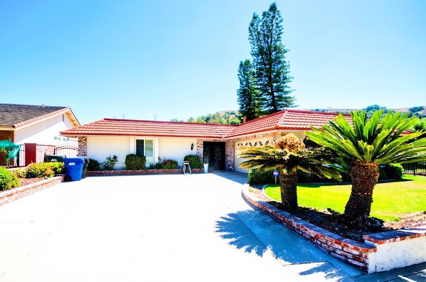 17700 Contra Costa Drive