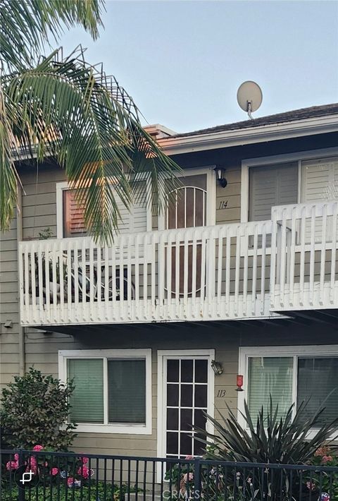 Photo of 14851 Mulberry Drive #114, Whittier, CA 90604 (MLS # DW25098944) Photo of 14851 Mulberry Drive #114, Whittier, CA 90604 (MLS # DW25098944)