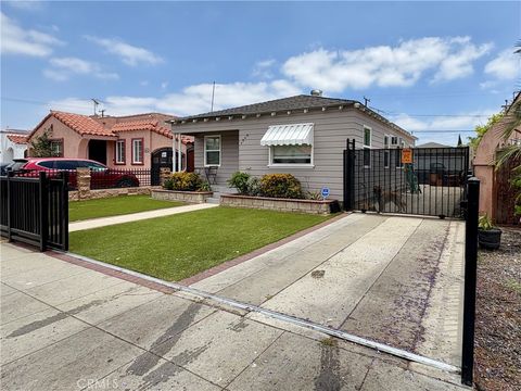 Photo of 5960 Lime Avenue, Long Beach, CA 90805 (MLS # PW25144349) Photo of 5960 Lime Avenue, Long Beach, CA 90805 (MLS # PW25144349)