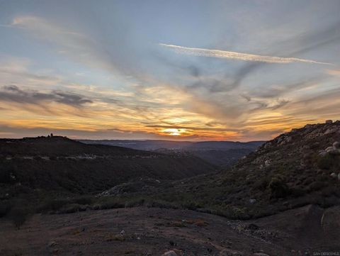 16011 Eucalyptus Heights Rd. Poway CA 92064