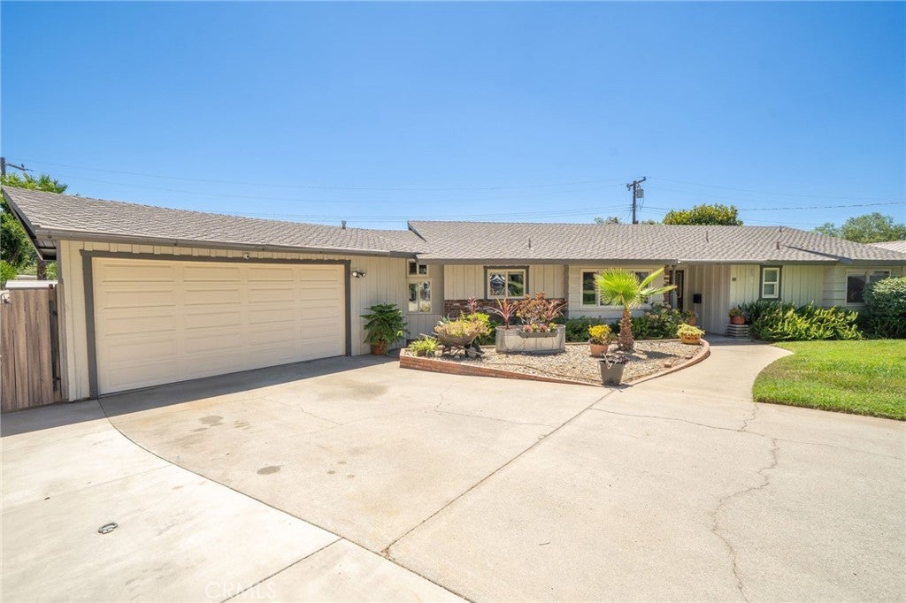 88 Camellia Court
