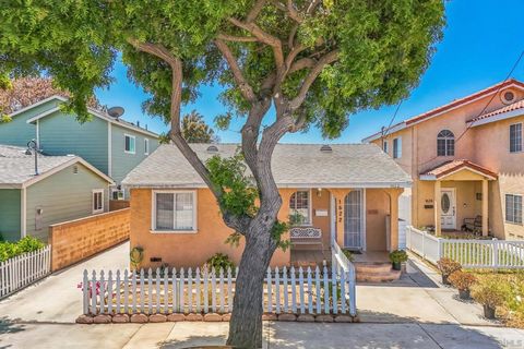 Photo of 1622 W 223Rd St St, Torrance, CA 90501 (MLS # 260001940SD)