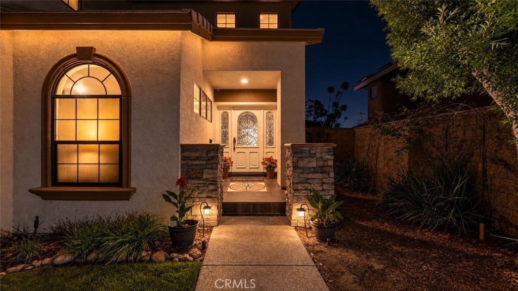 2725 Hidden Hills
