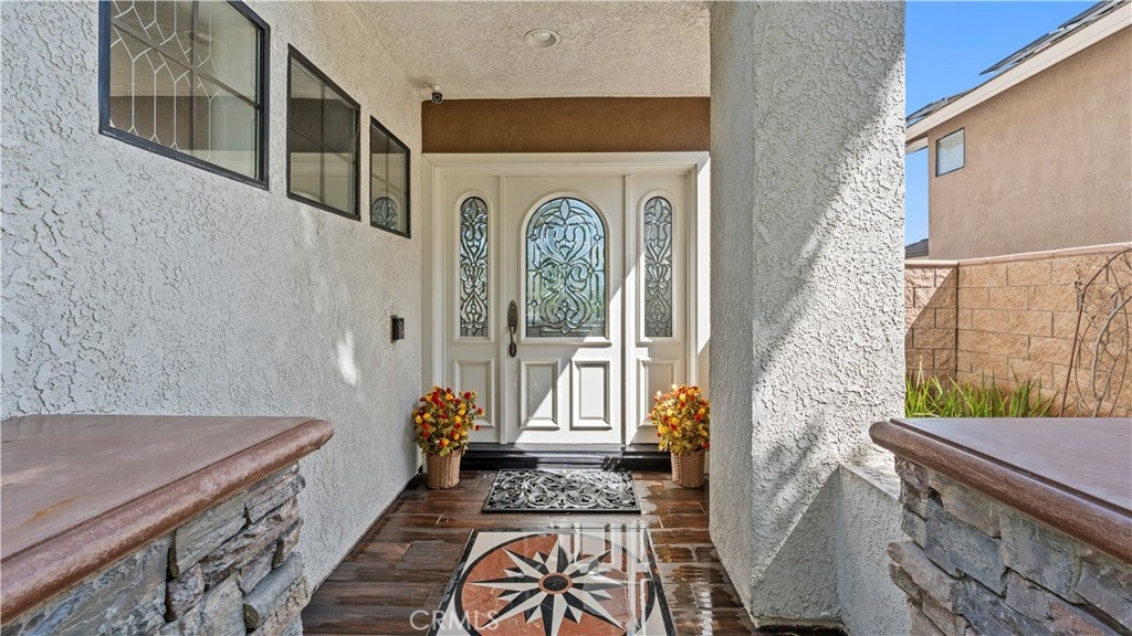 2725 Hidden Hills