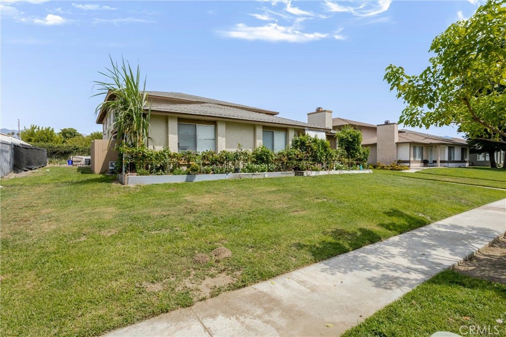 1140 Oxford Drive