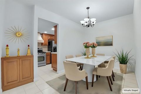 Photo of 17914 Magnolia Boulevard #125, Encino, CA 91316 (MLS # SR25221568)