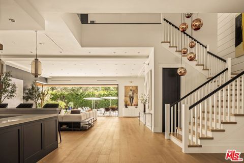 16144 HIGH VALLEY Place Encino CA 91436