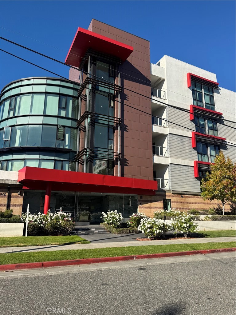 210 N Monterey Street 407