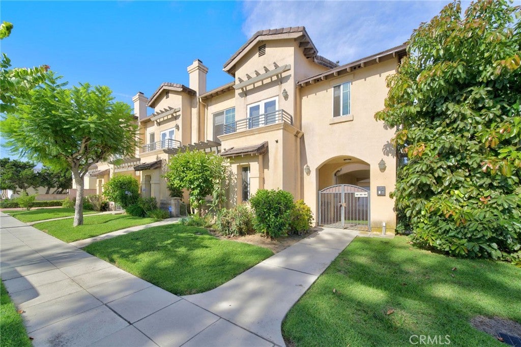 330 S Pine Street
