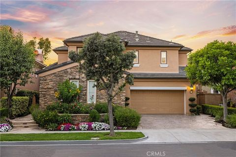 9 Atascadero Irvine CA 92602