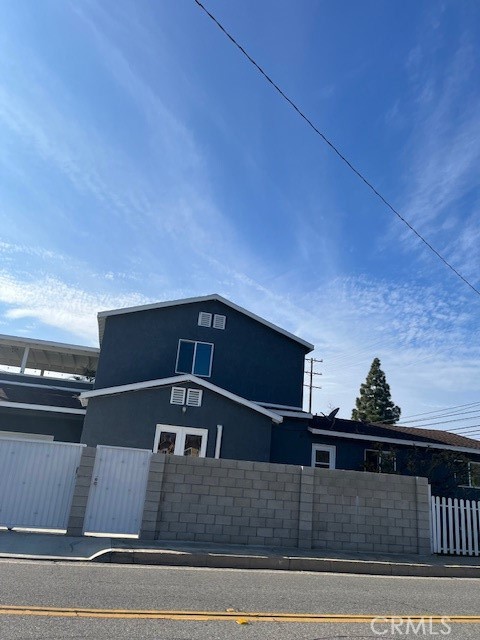 226 E Edinger Avenue