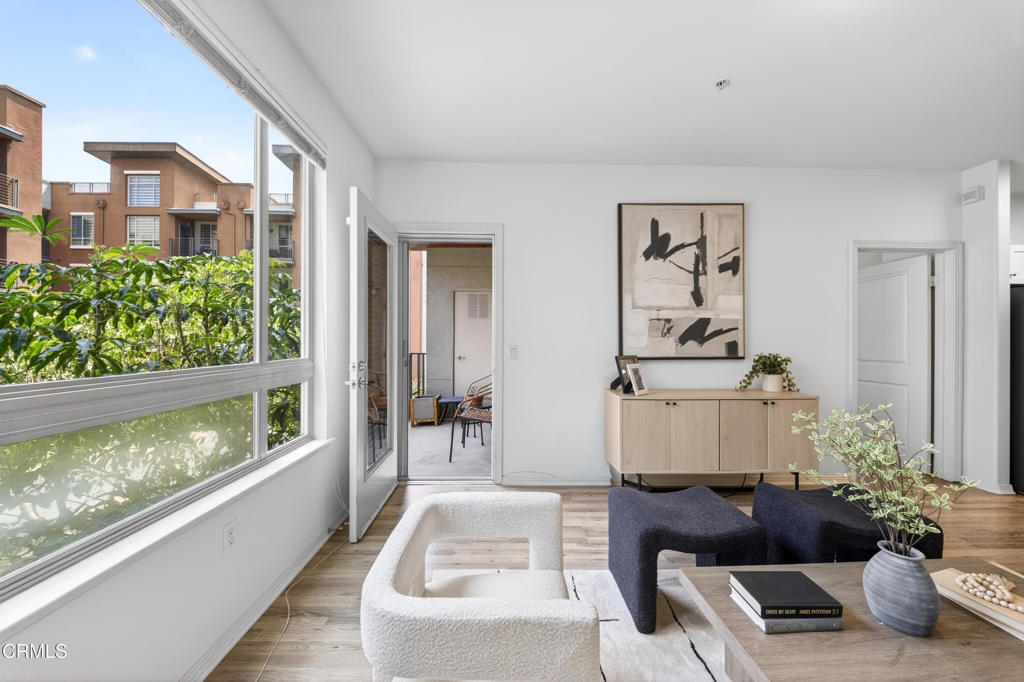 100 S Alameda Street 259
