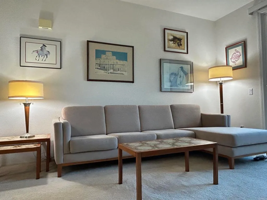 El Cajon, California 92019, United States, 3 Bedrooms Bedrooms, ,2 BathroomsBathrooms,Residential,Coming Soon,156431