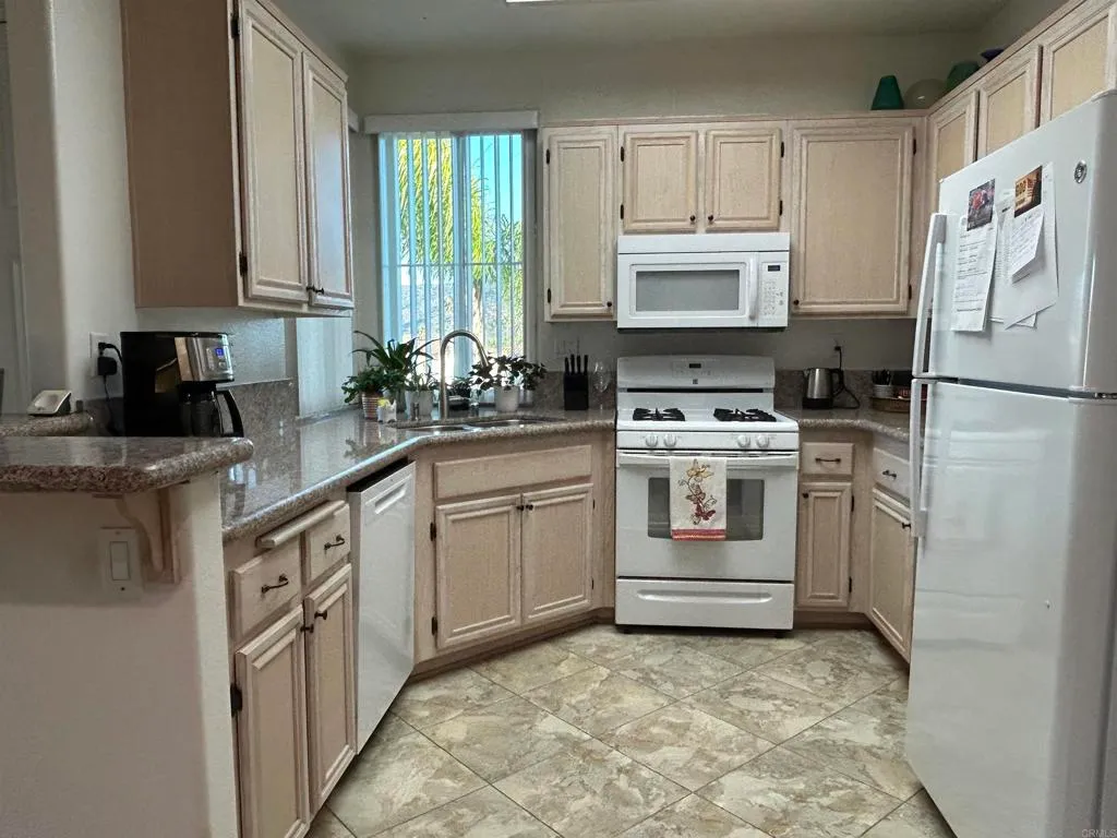 El Cajon, California 92019, United States, 3 Bedrooms Bedrooms, ,2 BathroomsBathrooms,Residential,Coming Soon,156431