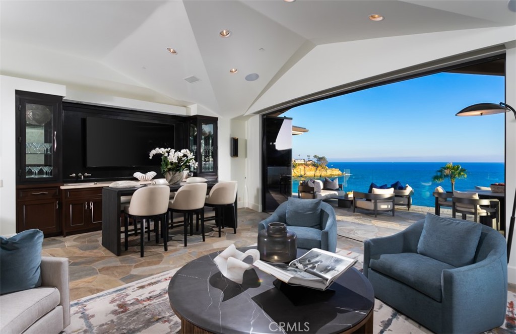 Three Arch Bay (TAB) - Residential