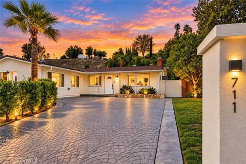 Photo of 7147 Pomelo Drive, West Hills, CA 91307 (MLS # SR26229678)