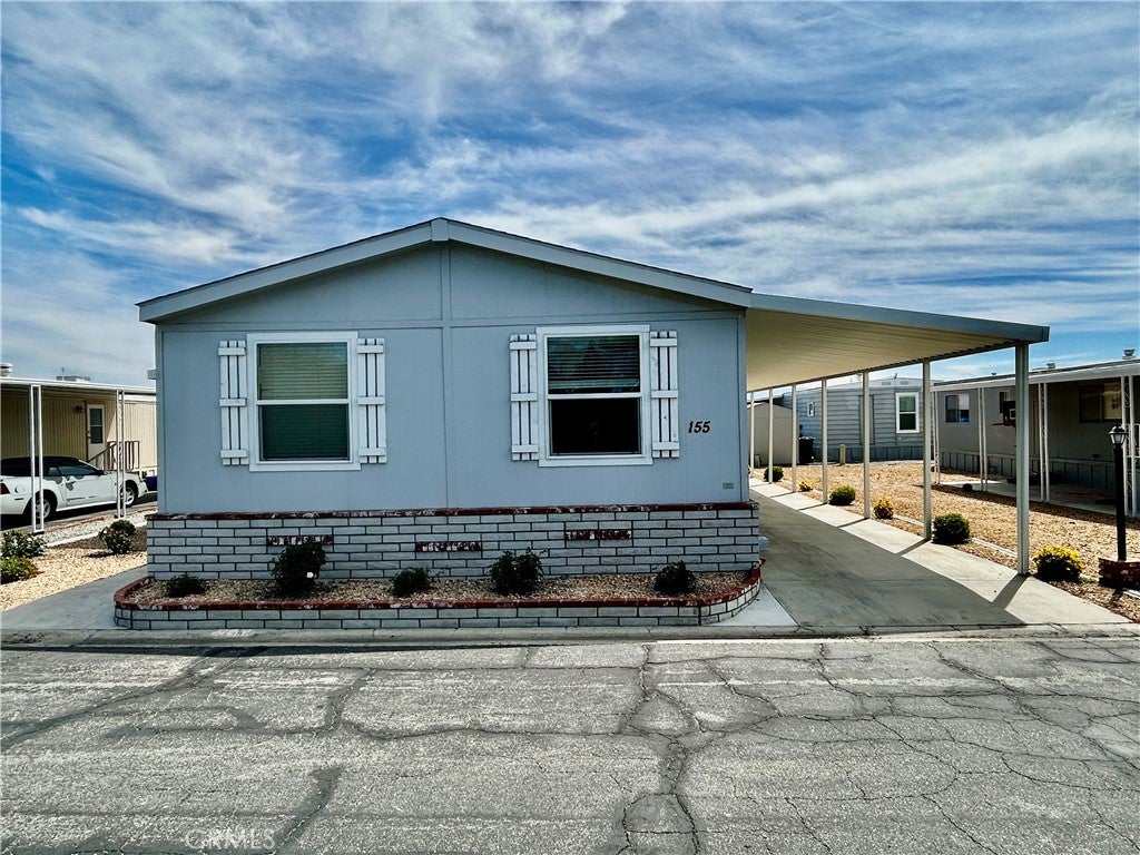 2205 W Acacia Avenue 155