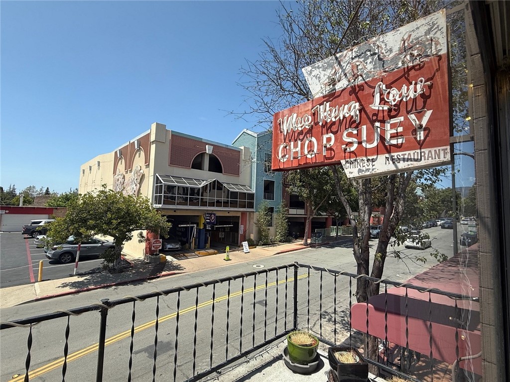 815 Palm Street