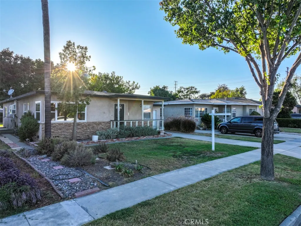 Bellflower, California 90706, United States, 3 Bedrooms Bedrooms, ,2 BathroomsBathrooms,Residential,Active,155714