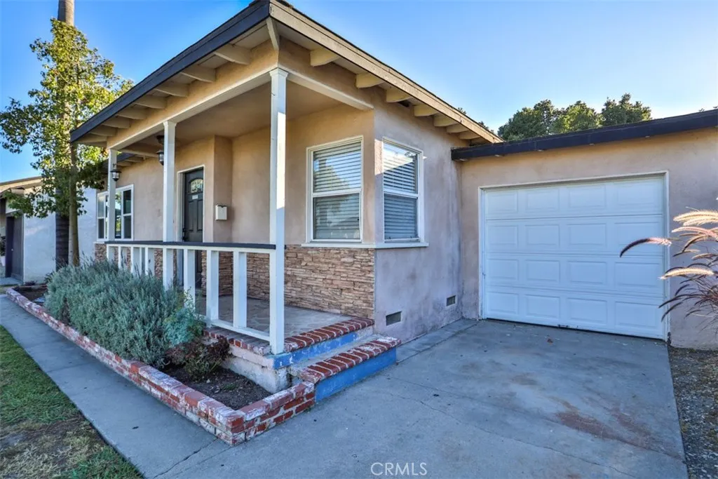 Bellflower, California 90706, United States, 3 Bedrooms Bedrooms, ,2 BathroomsBathrooms,Residential,Active,155714