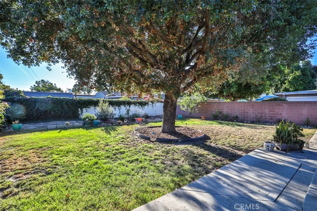 Bellflower, California 90706, United States, 3 Bedrooms Bedrooms, ,2 BathroomsBathrooms,Residential,Active,155714