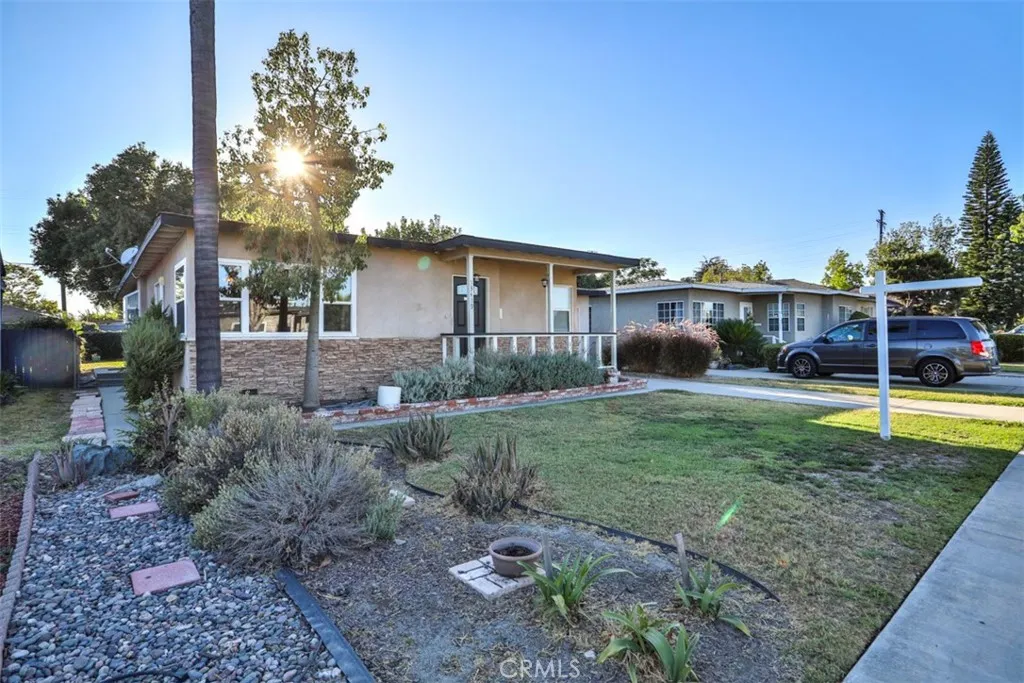 Bellflower, California 90706, United States, 3 Bedrooms Bedrooms, ,2 BathroomsBathrooms,Residential,Active,155714