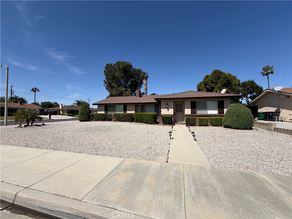 Photo 1 of 22 — 26205 Lodgepole, Hemet, CA 92544
