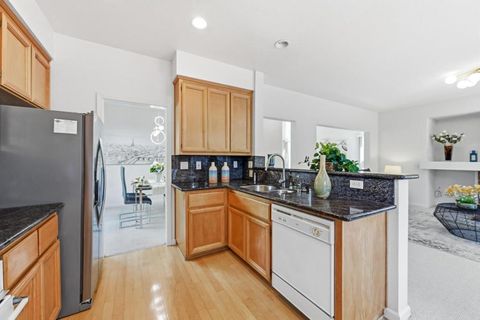 Tiny photo for 17 Miranda Court, Alameda, CA 94502 (MLS # ML82049700)