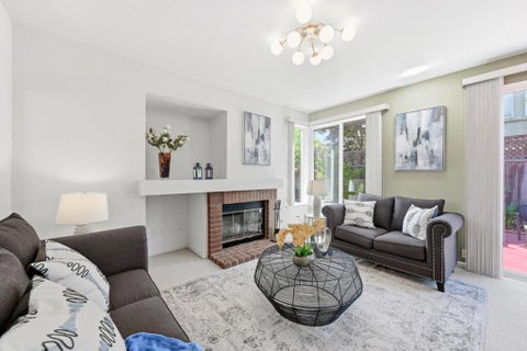 Tiny photo for 17 Miranda Court, Alameda, CA 94502 (MLS # ML82049700)