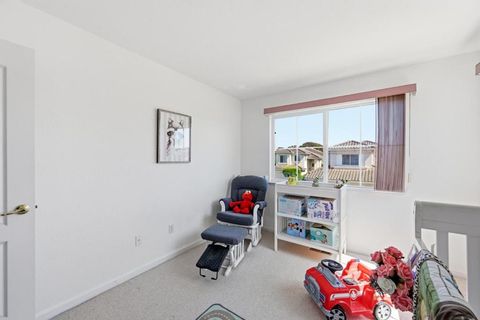 Tiny photo for 17 Miranda Court, Alameda, CA 94502 (MLS # ML82049700)