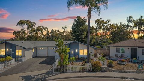 Photo of 392 San Dimas Ave, Oceanside, CA 92057 (MLS # SW26056875)