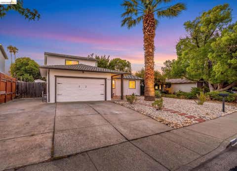 Photo of 2824 Seville Cir Cir, Antioch, CA 94509 (MLS # 41145821)